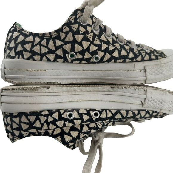 Converse Marimekko Low Top Sneaker Collab Size 7 Womens Black White Geometric - Picture 6 of 13